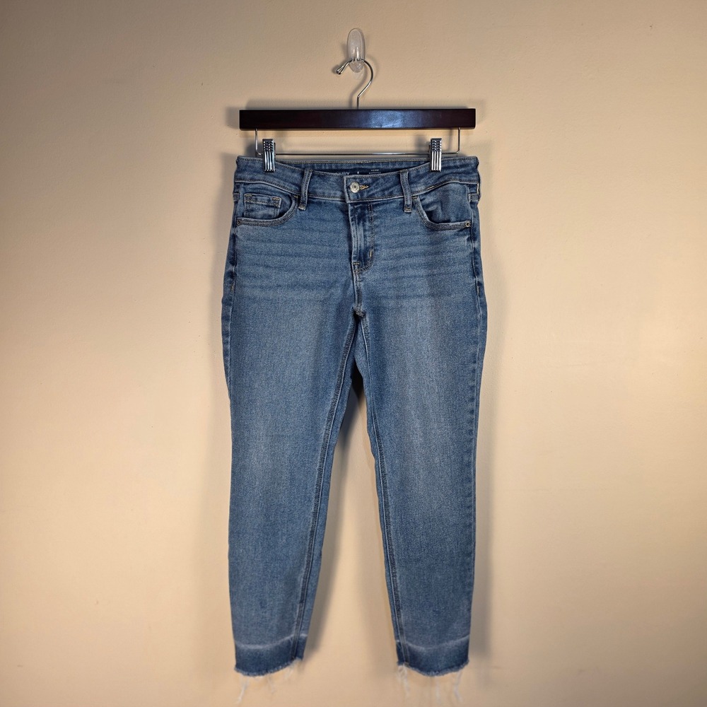 Old Navy Rockstar Super Skinny Jeans Womens 6 Petite Blue Mid-Rise Raw Hem